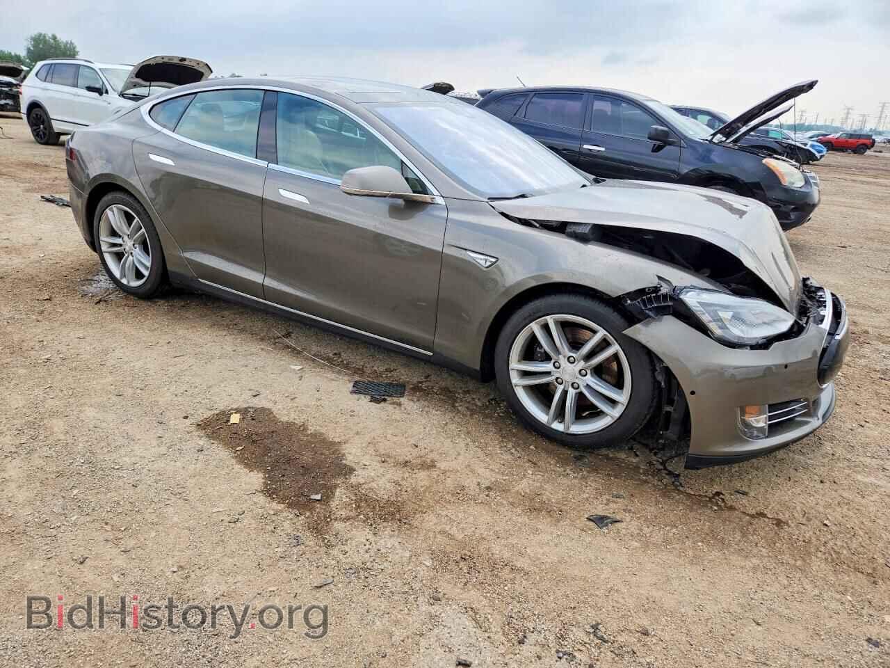 2015 TESLA MODEL S - VIN: 5YJSA1E21FF111916 - Photo 4