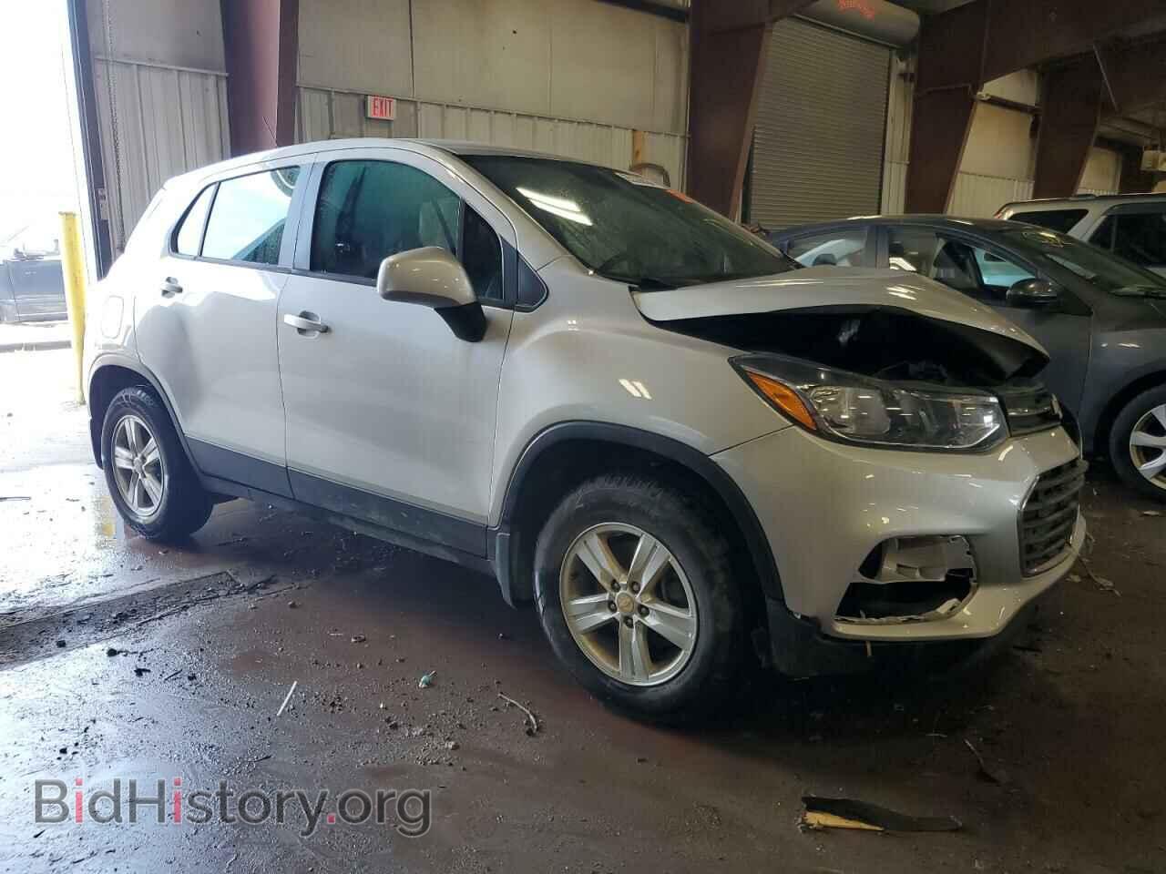 2017 CHEVROLET TRAX - VIN: 3GNCJNSB8HL270301 - Фото 4