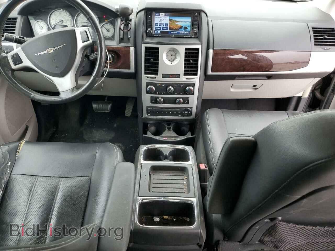 2010 CHRYSLER MINIVAN - VIN: 2A4RR8DX5AR449484 - Фото 8