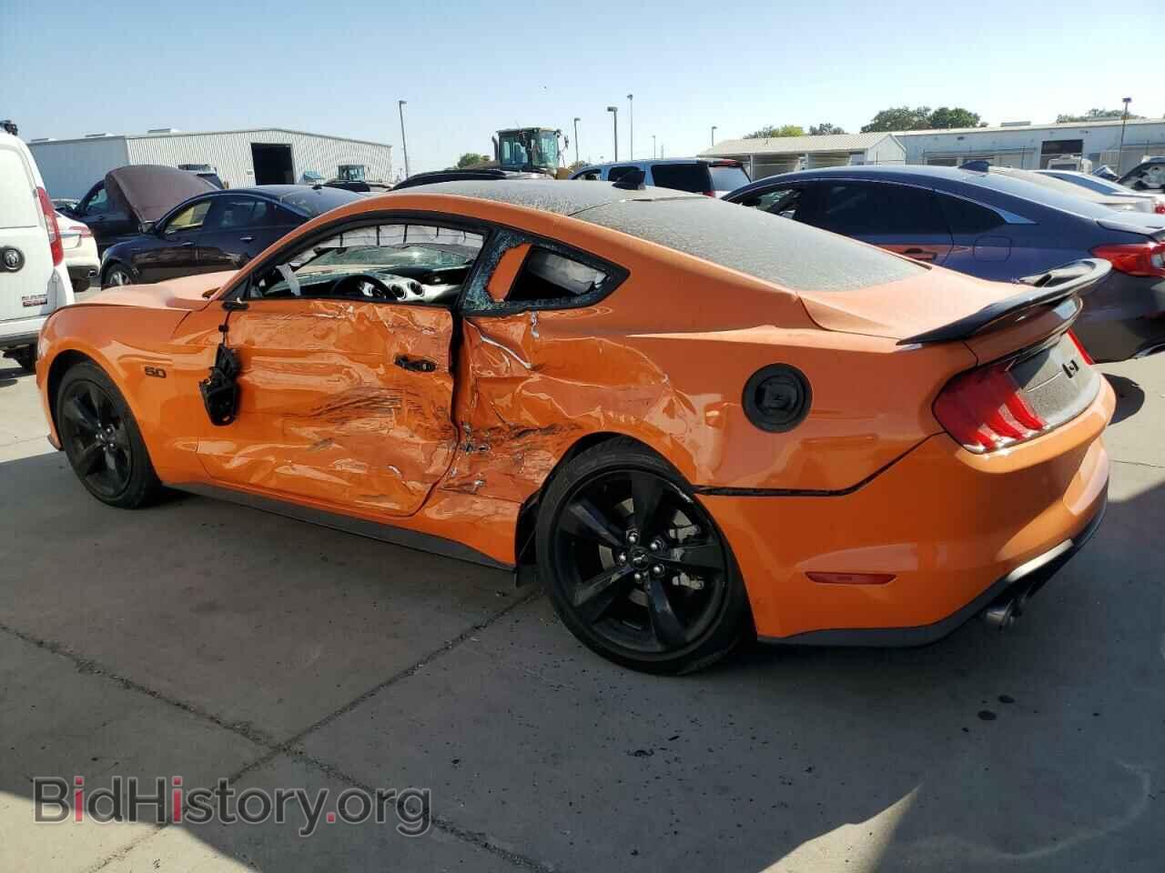 2021 FORD MUSTANG - VIN: 1FA6P8CF4M5126543 - Фото 2