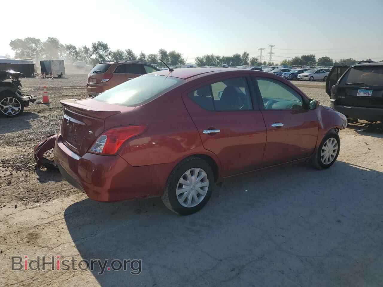 2018 NISSAN VERSA - VIN: 3N1CN7AP3JL802410 - Фото 3