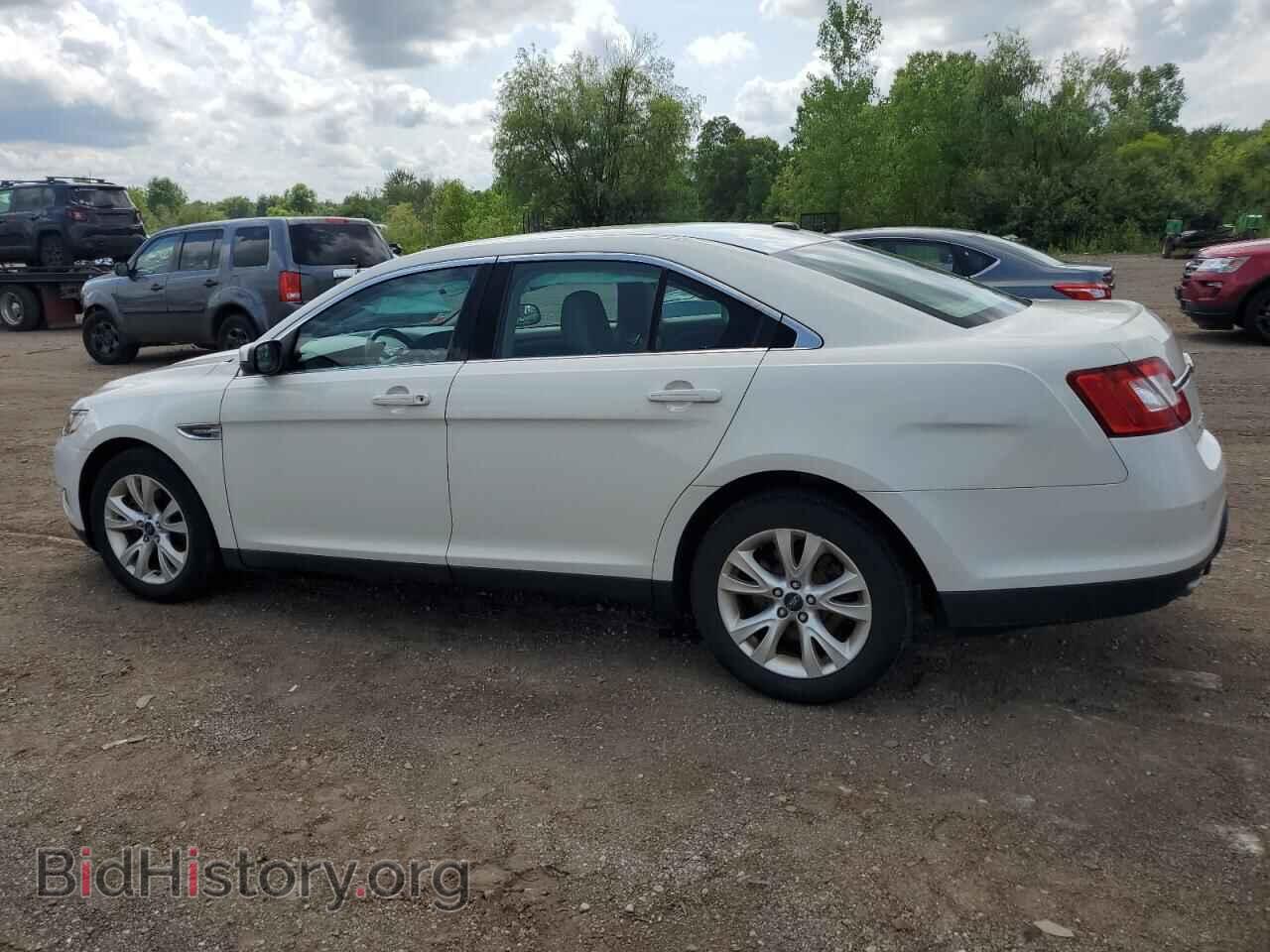 2012 FORD TAURUS - VIN: 1FAHP2EWXCG106366 - Фото 2