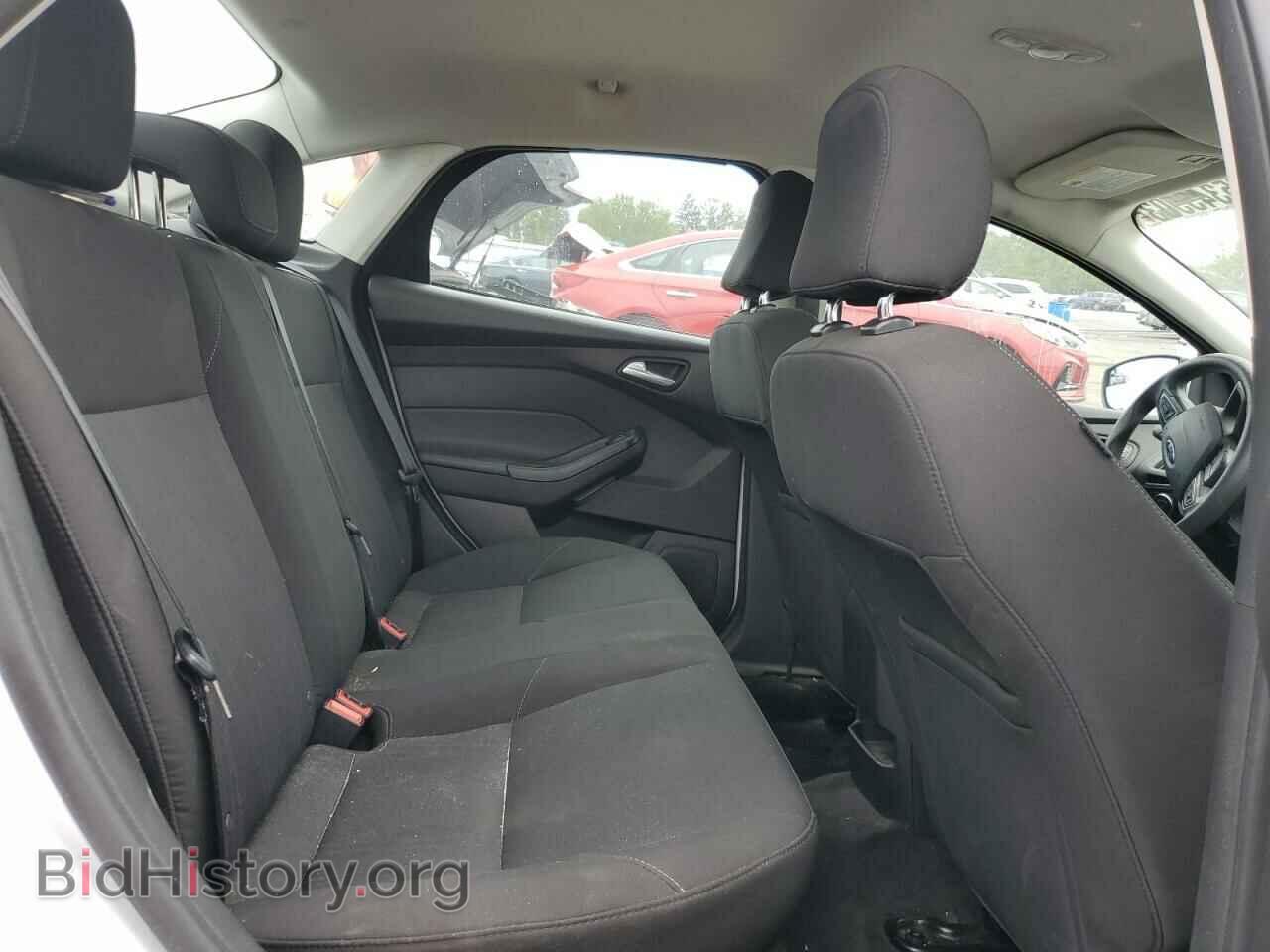 2016 FORD FOCUS - VIN: 1FADP3F2XGL211647 - Фото 10