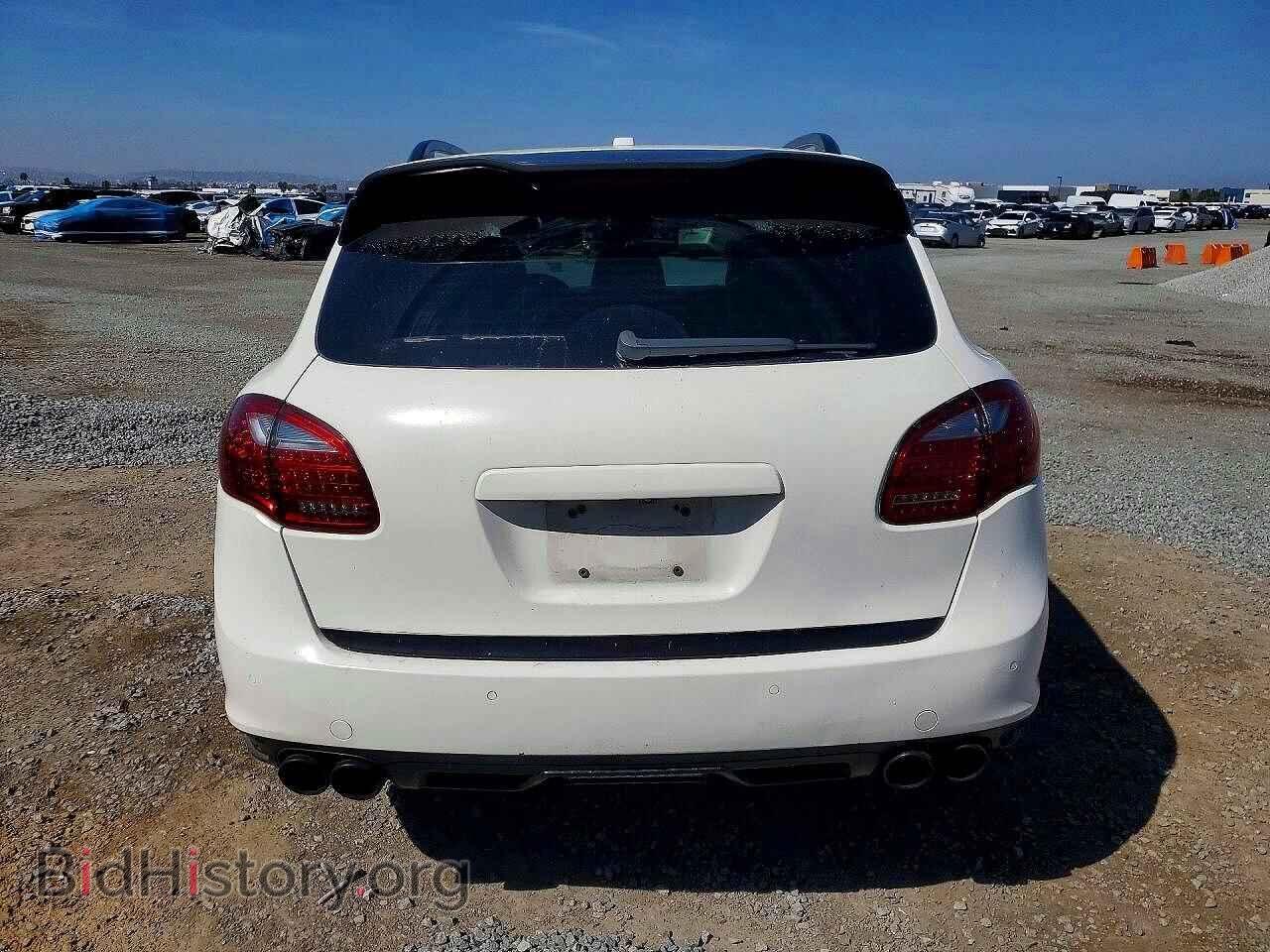 2011 PORSCHE CAYENNE - VIN: WP1AB2A22BLA52708 - Photo 6