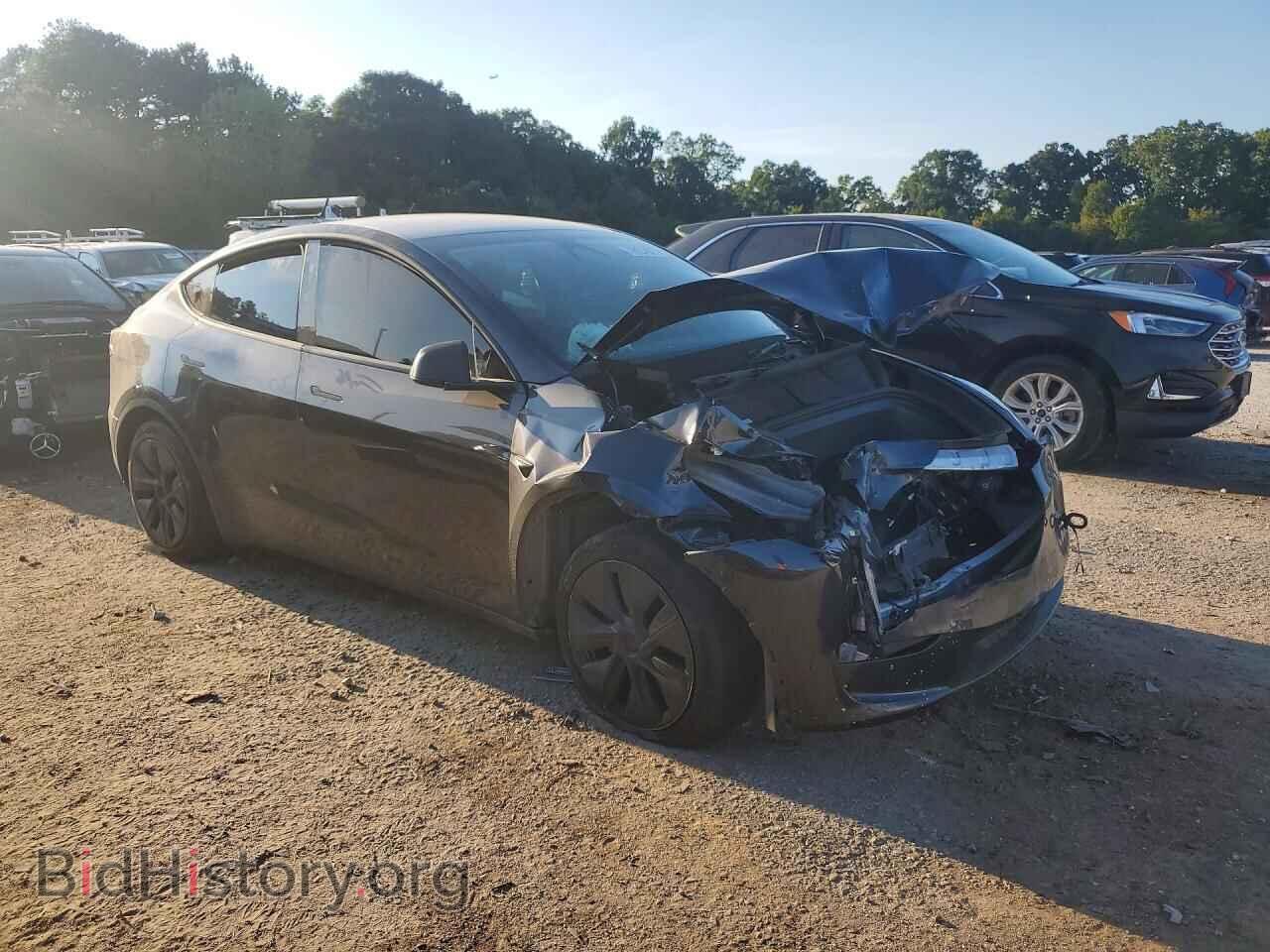 2024 TESLA MODEL Y - VIN: 7SAYGDEE7RF152157 - Photo 4