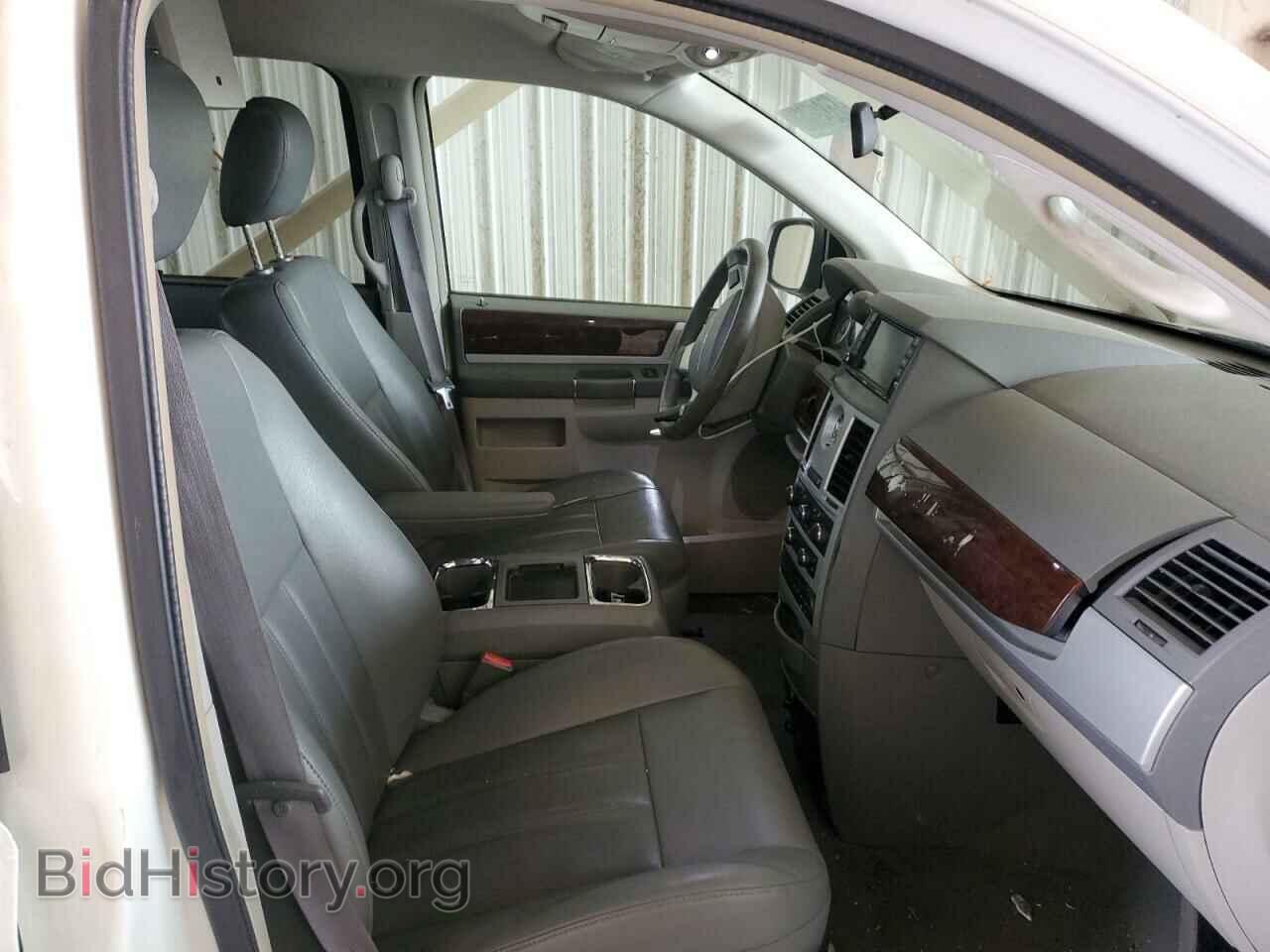 2010 CHRYSLER MINIVAN - VIN: 2A4RR5D19AR129157 - Фото 5