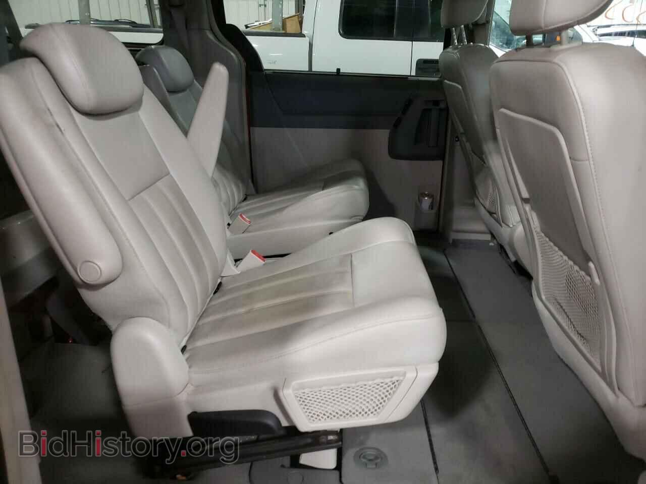 2010 CHRYSLER MINIVAN - VIN: 2A4RR5DX6AR136670 - Фото 6