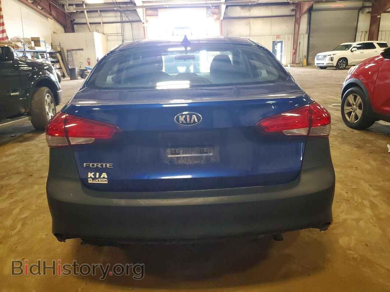 2018 KIA FORTE - VIN: 3KPFK4A77JE181369 - Photo 6