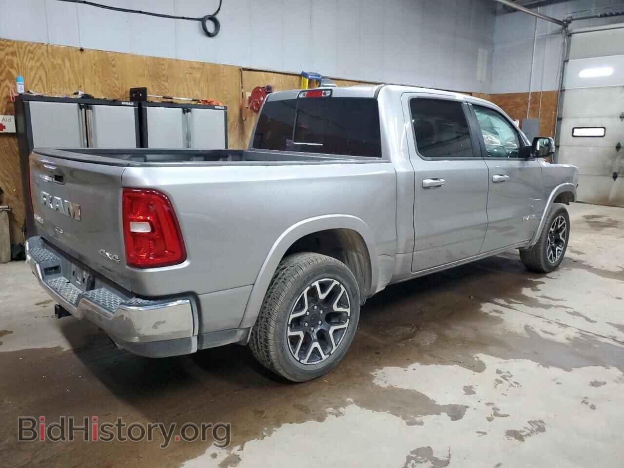 2025 RAM 1500 - VIN: 1C6SRFJP0SN589366 - Фото 3