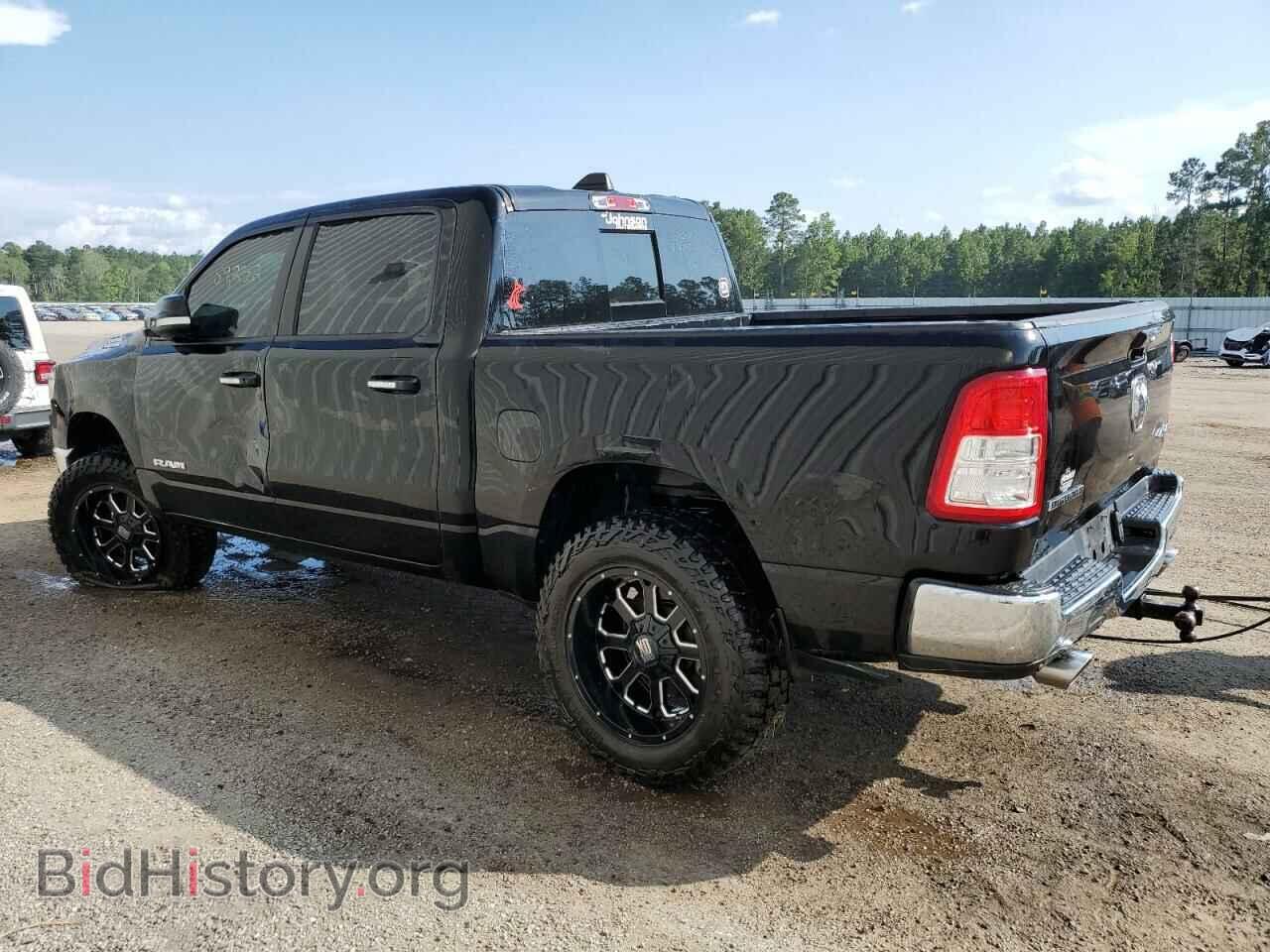 2019 RAM 1500 - VIN: 1C6SRFFTXKN690811 - Фото 2