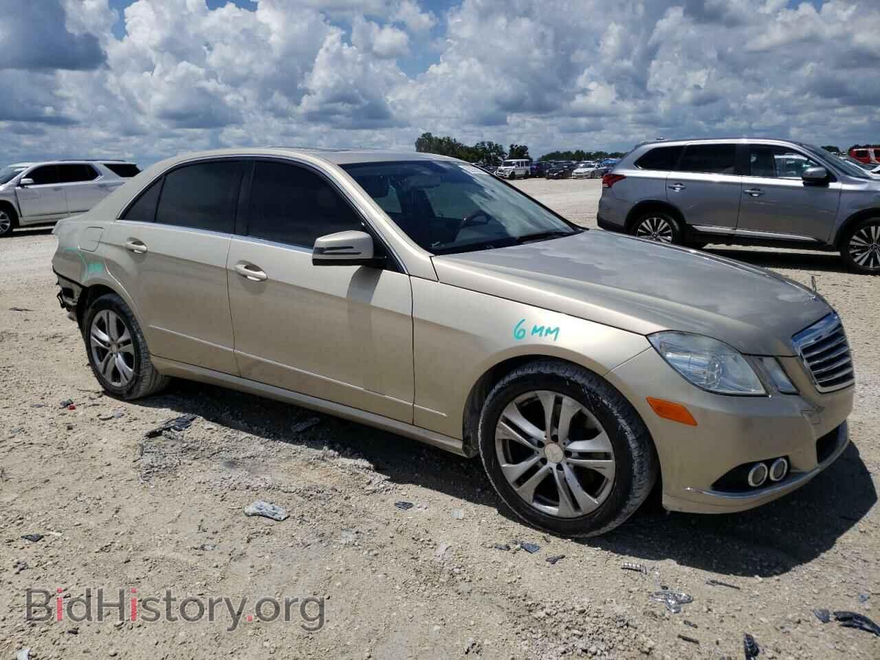 2010 MERCEDES-BENZ E-CLASS - VIN: WDDHF5GB3AA033002 - Фото 4