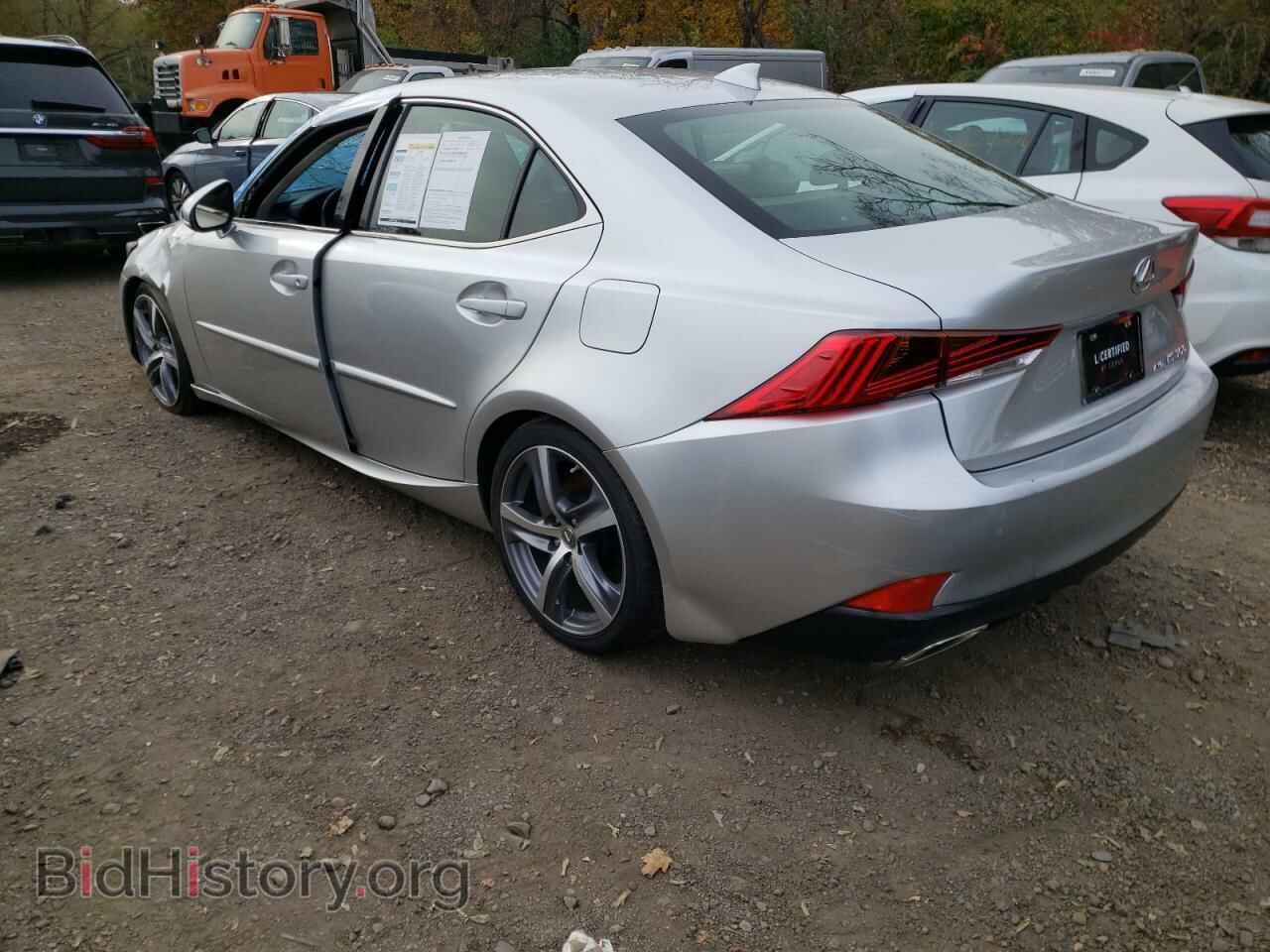 2019 LEXUS IS - VIN: JTHC81D29K5037222 - Фото 3