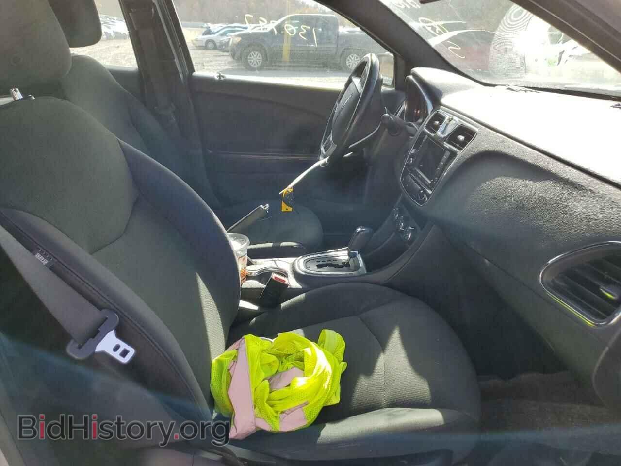 2012 CHRYSLER 200 - VIN: 1C3CCBBG2CN175176 - Фото 5