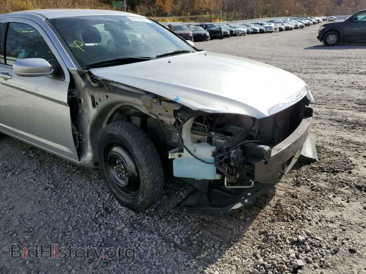 2012 CHRYSLER 200 - VIN: 1C3CCBBG2CN175176 - Фото 9