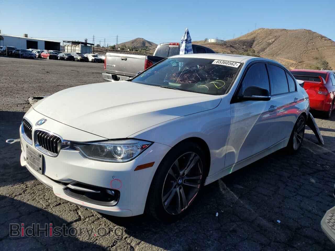 2014 BMW 3 SERIES - VIN: WBA3A9C55EF478597 - Фото 2
