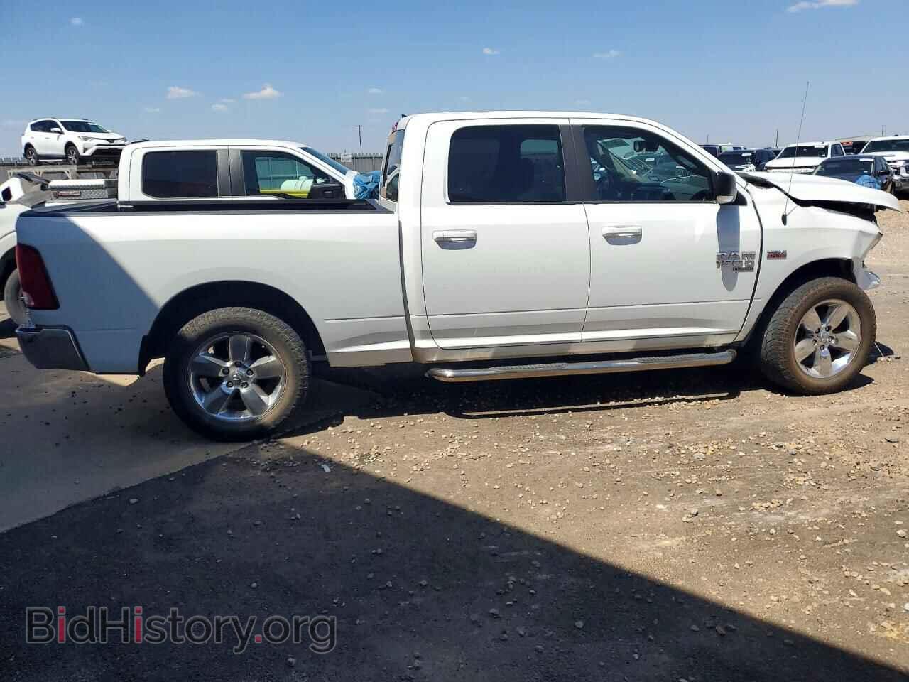 2019 RAM 1500 - VIN: 1C6RR6TT2KS562406 - Photo 3