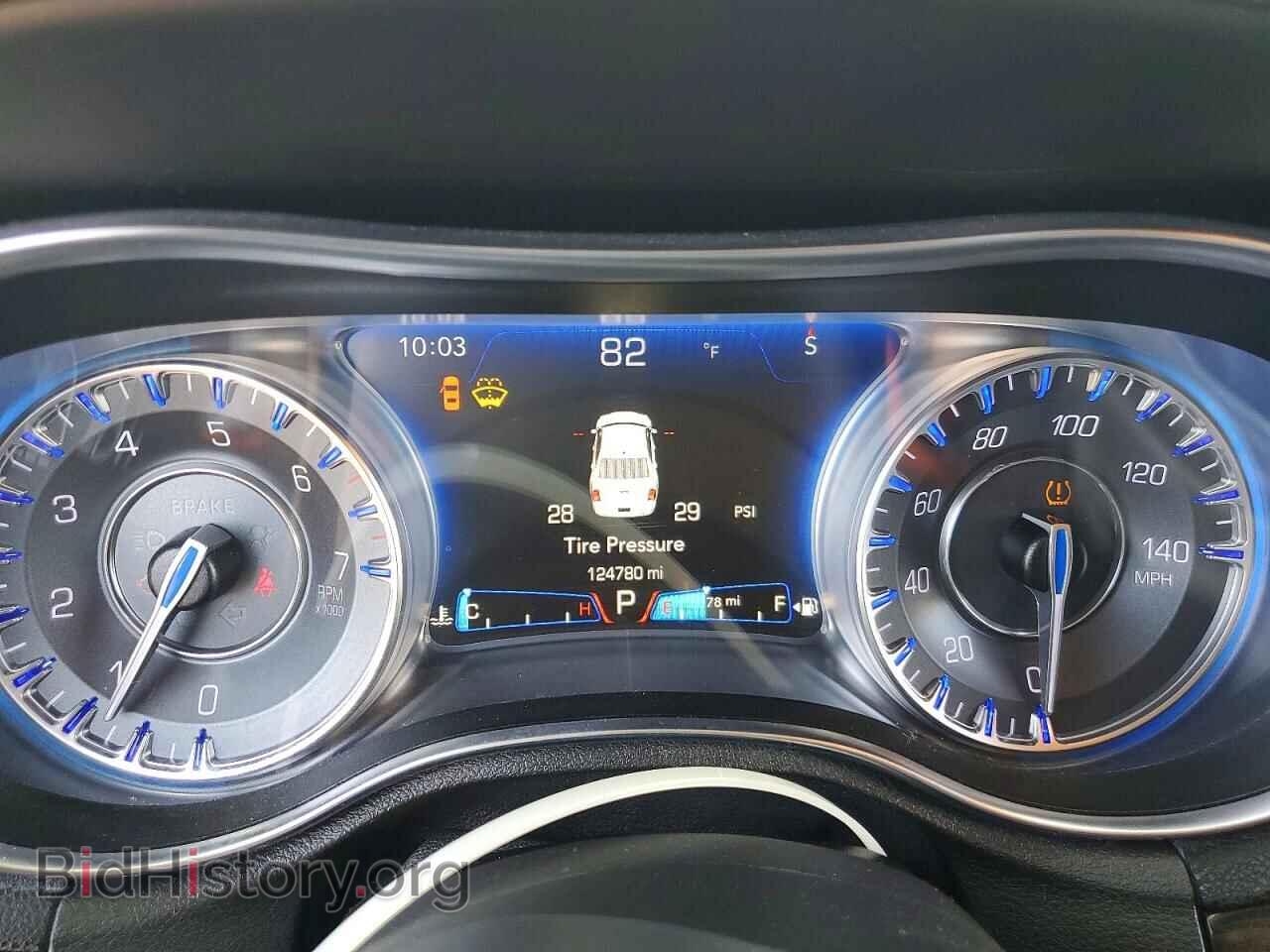 2016 CHRYSLER 300 - VIN: 2C3CCAEG2GH212165 - Photo 9