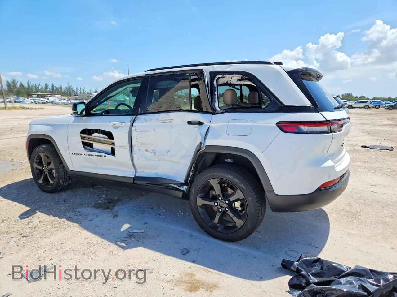 2025 JEEP CHEROKEE - VIN: 1C4RJGBG0SC314871 - Photo 2
