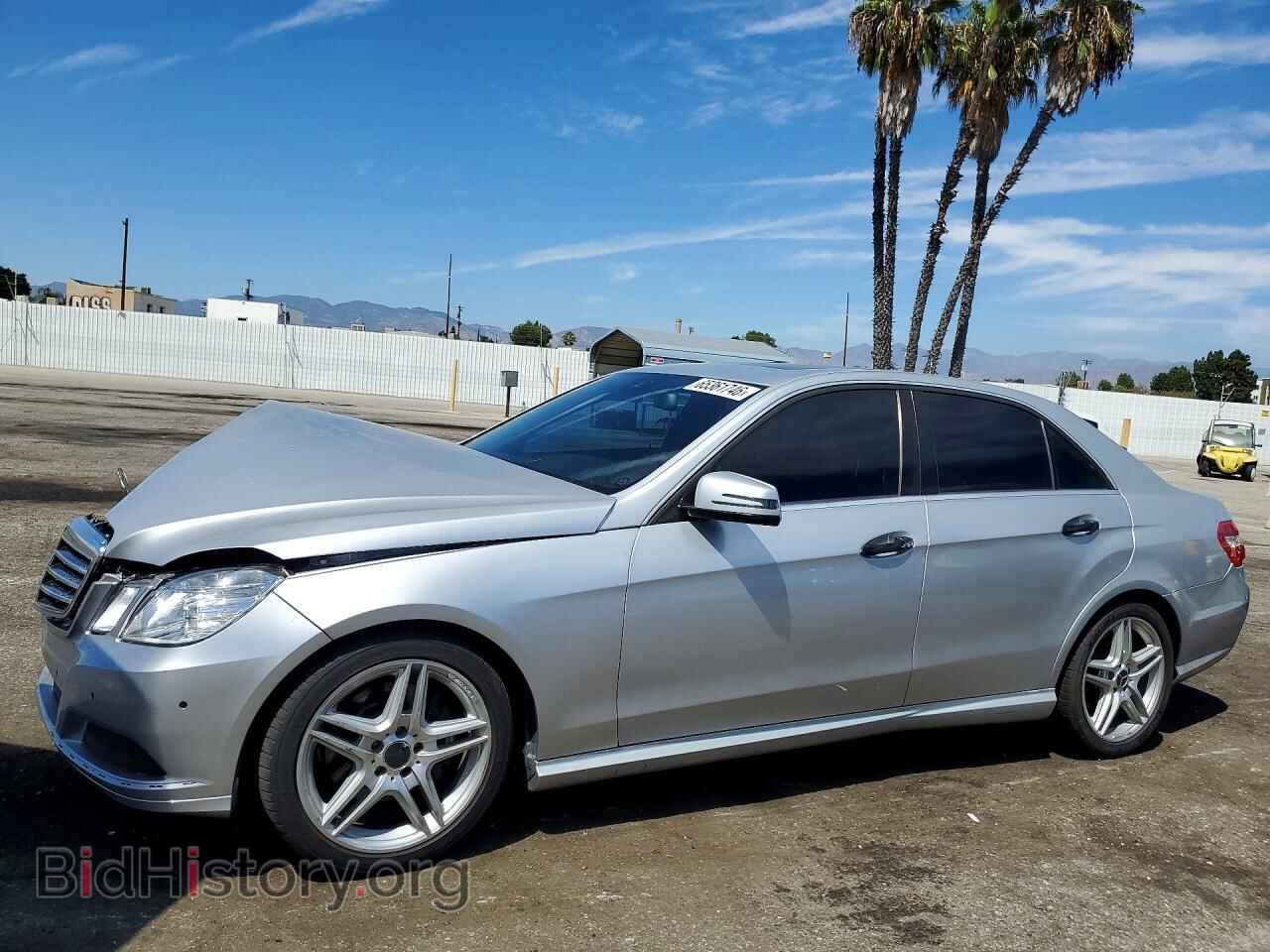 Photo WDDHF5GB2BA370956 - MERCEDES-BENZ E-CLASS 2011