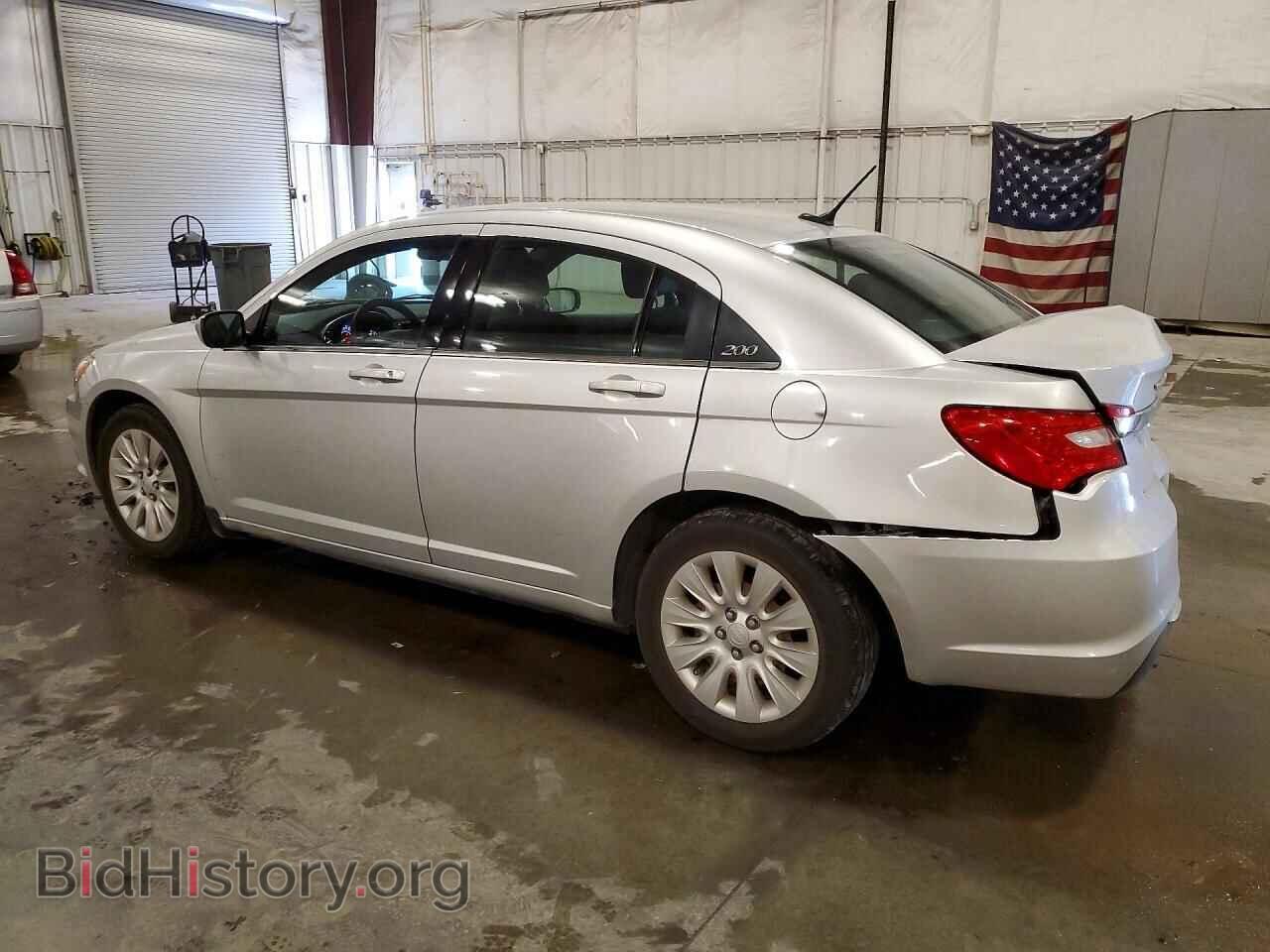 2012 CHRYSLER 200 - VIN: 1C3CCBAB9CN126854 - Фото 2