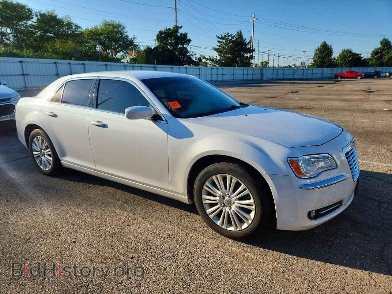 2014 CHRYSLER 300 - VIN: 2C3CCARG7EH356155 - Photo 4