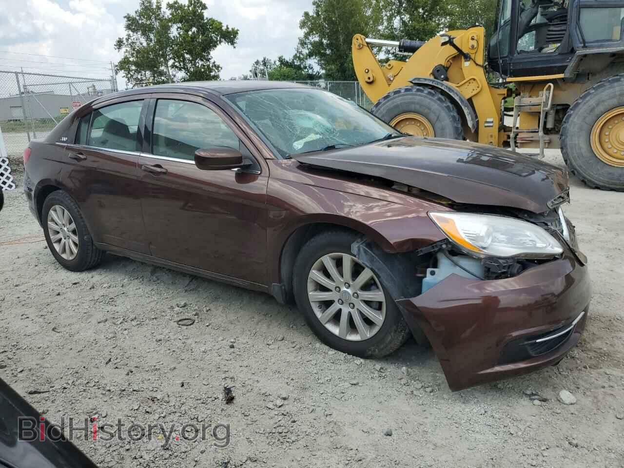 2013 CHRYSLER 200 - VIN: 1C3CCBBB0DN609746 - Photo 4