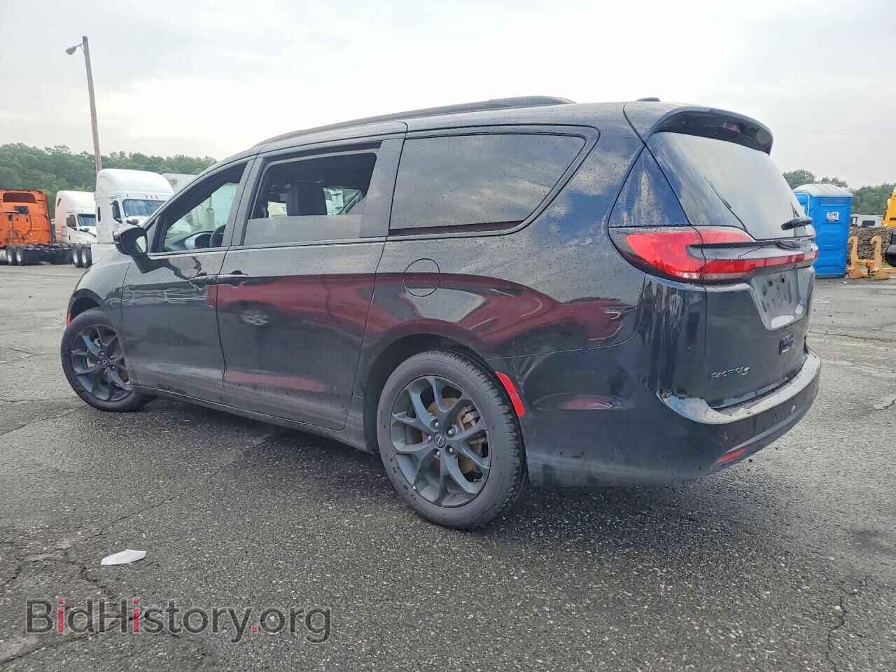 2025 CHRYSLER PACIFICA - VIN: 2C4RC1GG1SR567754 - Photo 2