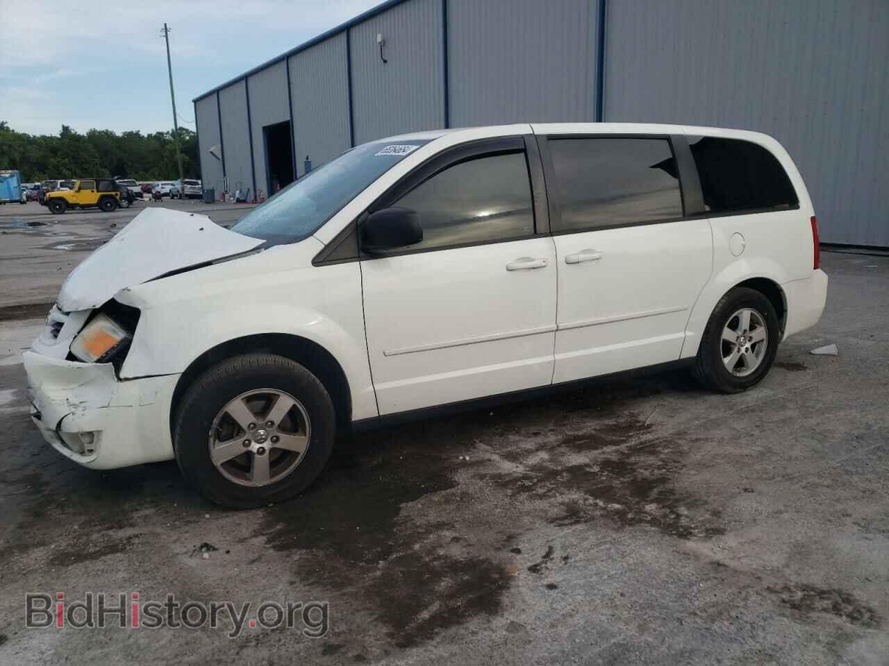Photo 2D4RN4DE5AR239348 - DODGE CARAVAN 2010