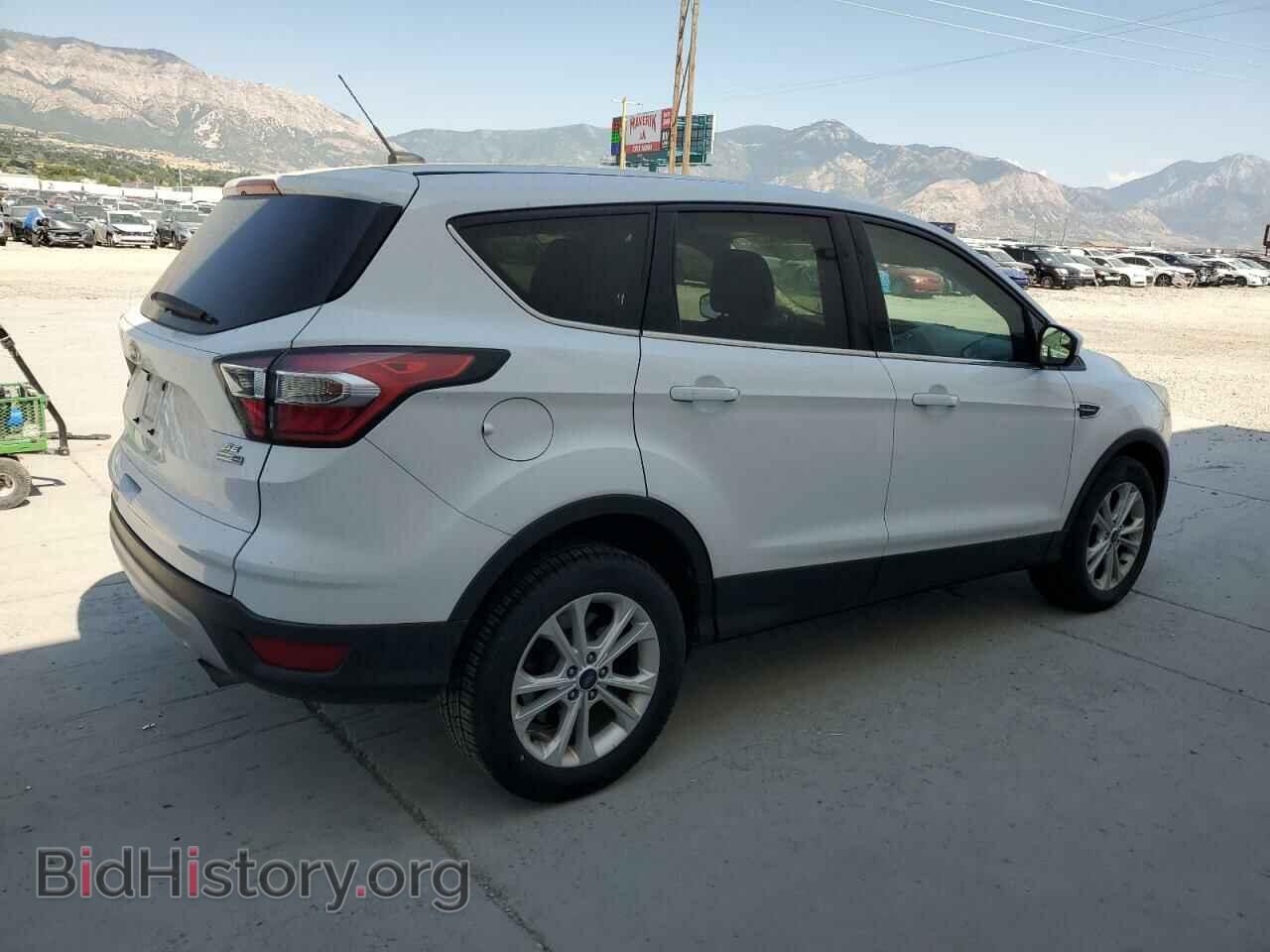 2017 FORD ESCAPE - VIN: 1FMCU9G95HUB29510 - Фото 3