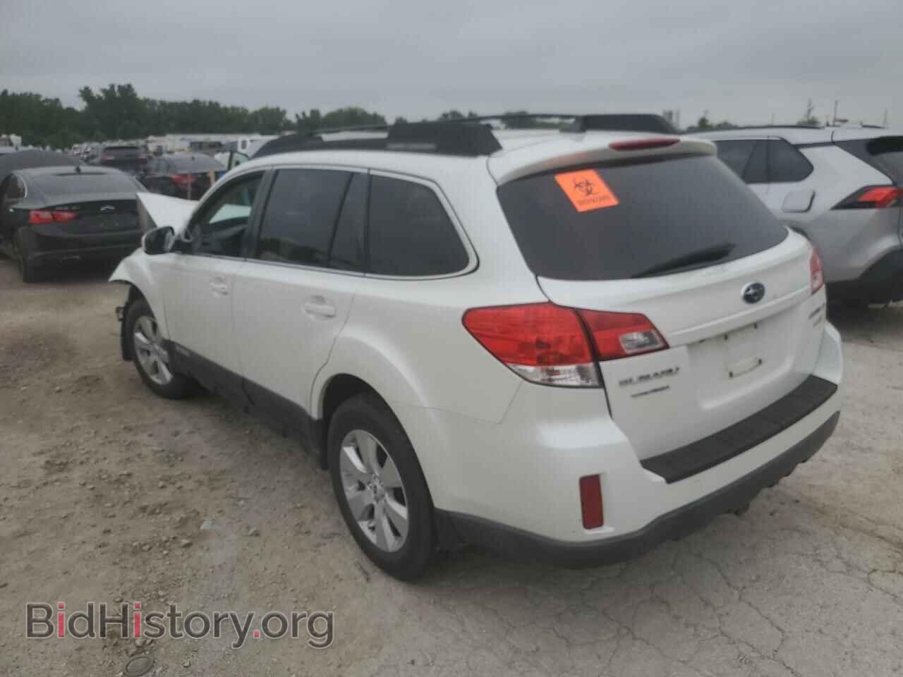 2011 SUBARU OUTBACK - VIN: 4S4BRBLC9B3428257 - Фото 2