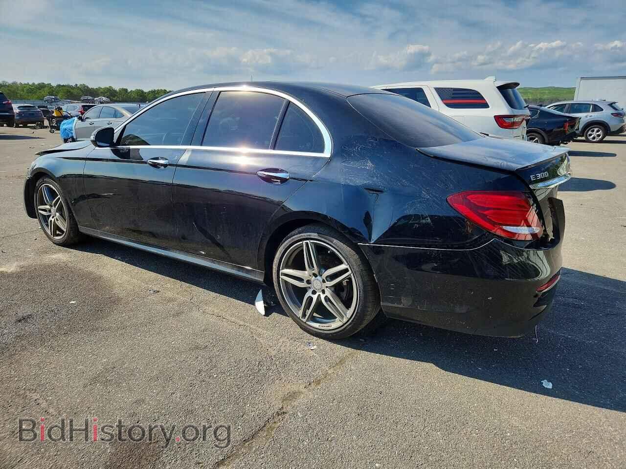 2017 MERCEDES-BENZ E-CLASS - VIN: WDDZF4KB4HA041819 - Photo 2