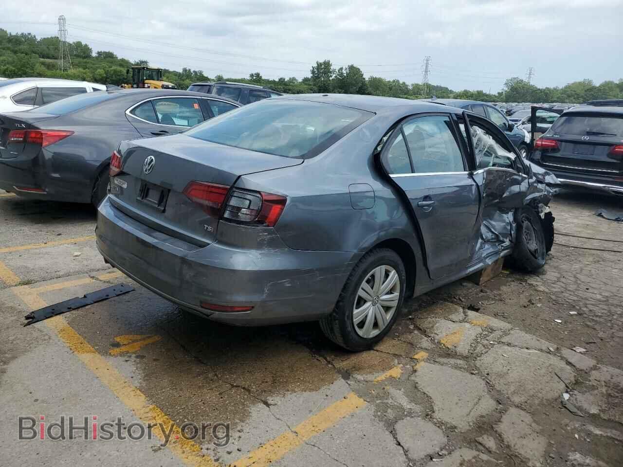 2017 VOLKSWAGEN JETTA - VIN: 3VW2B7AJ4HM325064 - Фото 3