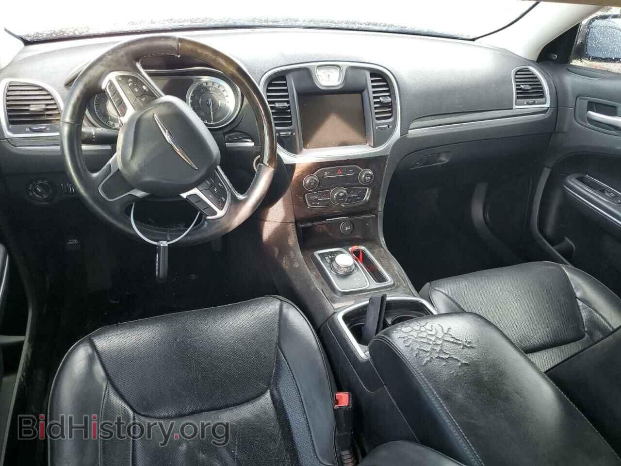 2016 CHRYSLER 300 - VIN: 2C3CCAKG4GH208509 - Фото 8