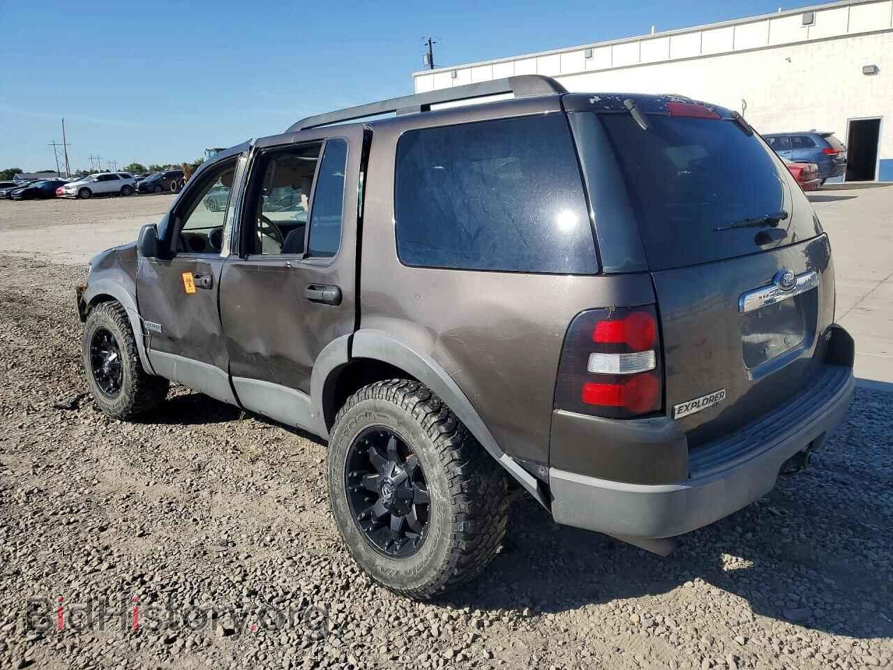 2006 FORD EXPLORER - VIN: 1FMEU73EX6UB03028 - Фото 2