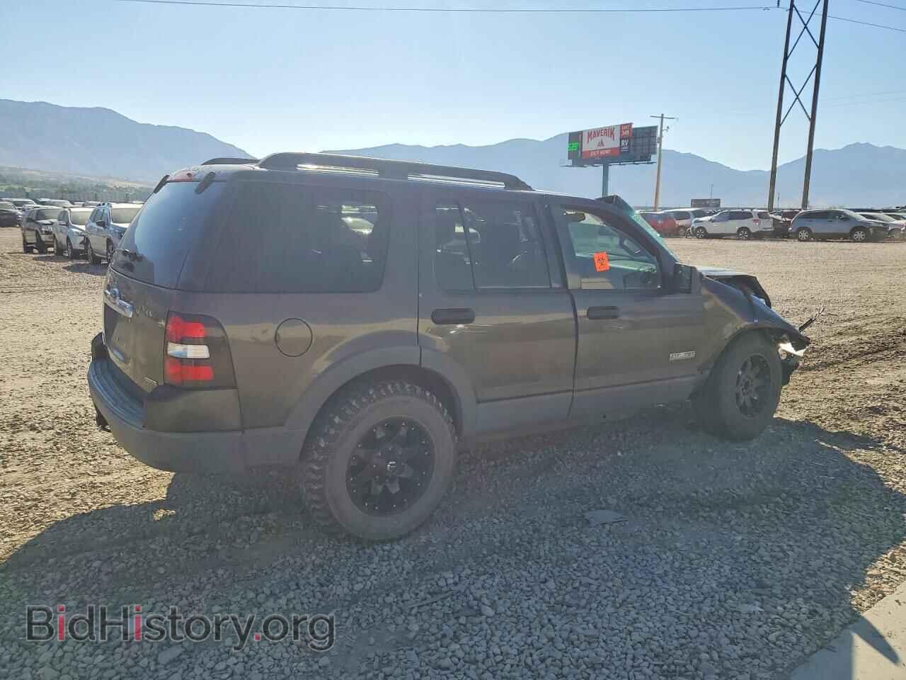 2006 FORD EXPLORER - VIN: 1FMEU73EX6UB03028 - Фото 3