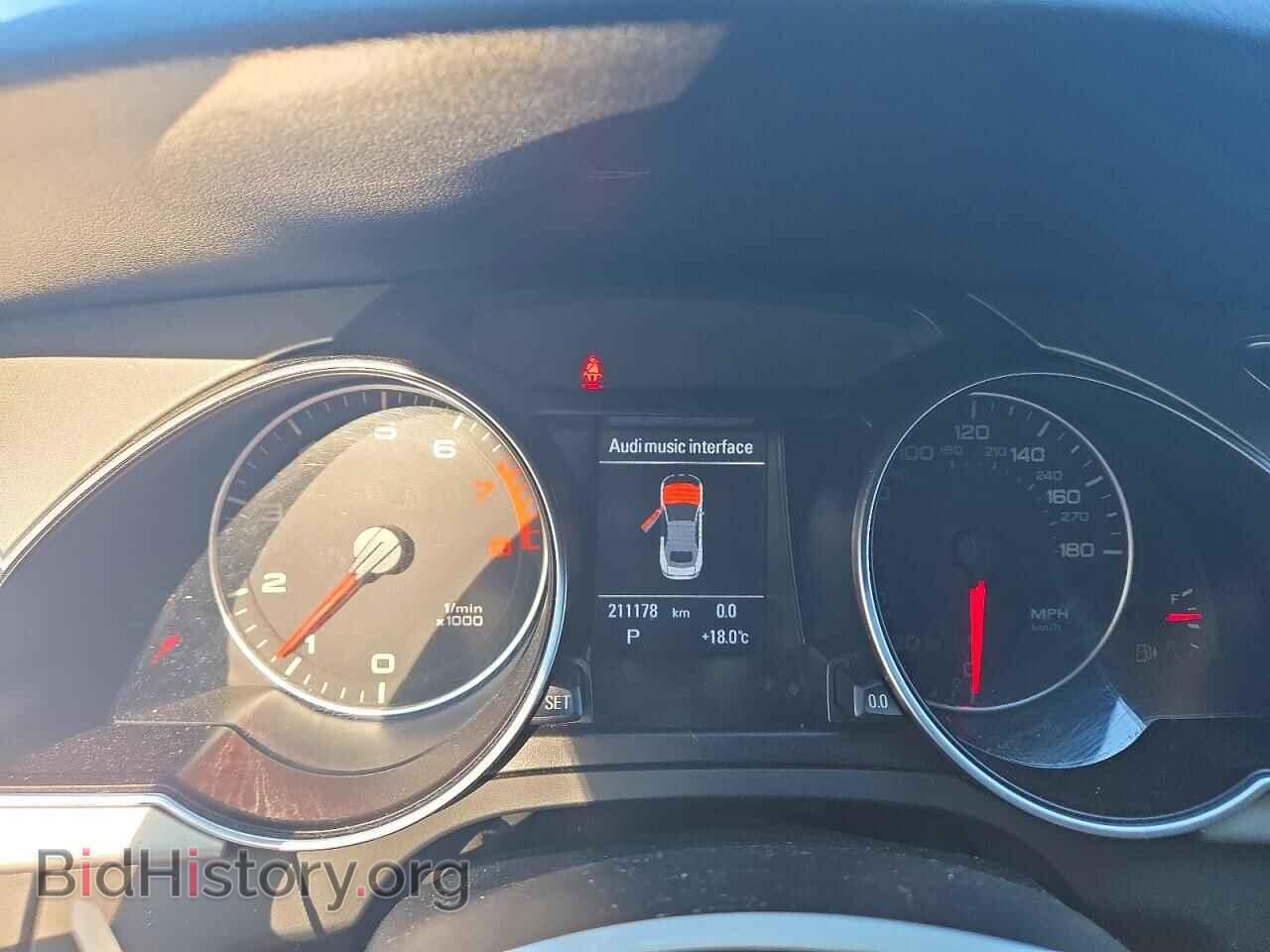 2011 AUDI A5 - VIN: WAULFAFH7BN008257 - Photo 9
