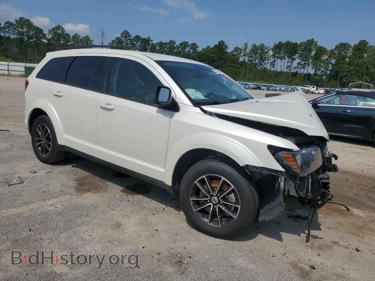 2018 DODGE JOURNEY - VIN: 3C4PDCAB0JT319469 - Фото 4