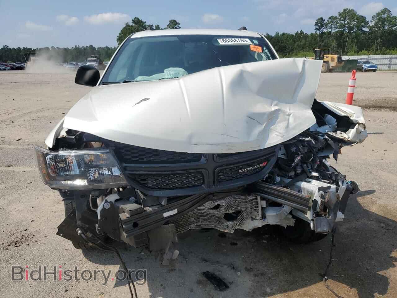 2018 DODGE JOURNEY - VIN: 3C4PDCAB0JT319469 - Фото 5