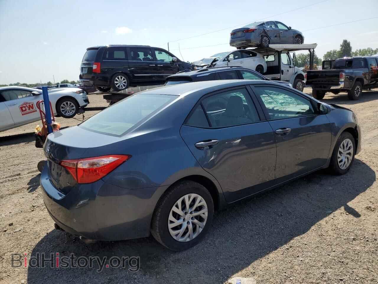 2018 TOYOTA COROLLA - VIN: 2T1BURHE7JC103540 - Фото 3