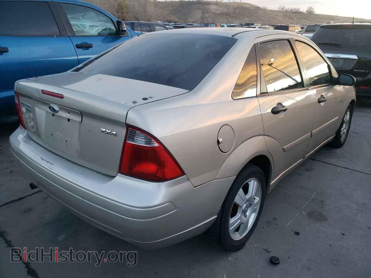 2006 FORD FOCUS - VIN: 1FAHP34N26W152945 - Фото 4