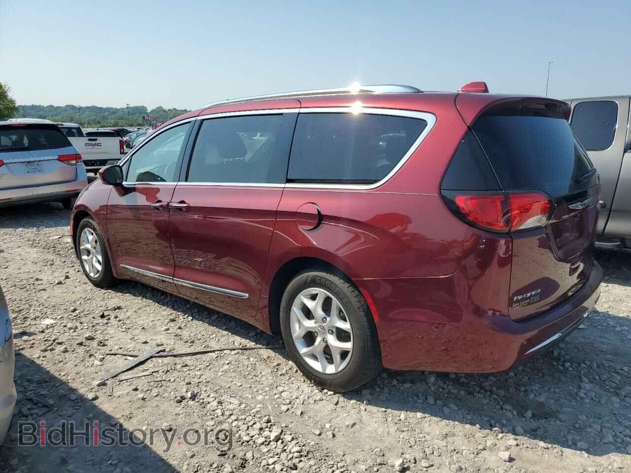 2020 CHRYSLER PACIFICA - VIN: 2C4RC1EG2LR110147 - Фото 2