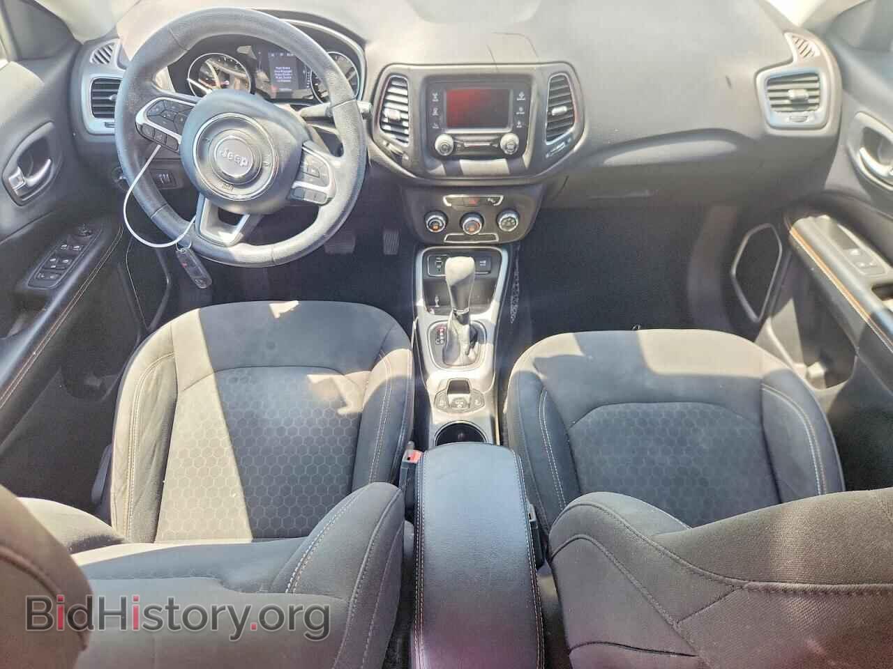 2017 JEEP COMPASS - VIN: 3C4NJCABXHT658279 - Photo 8