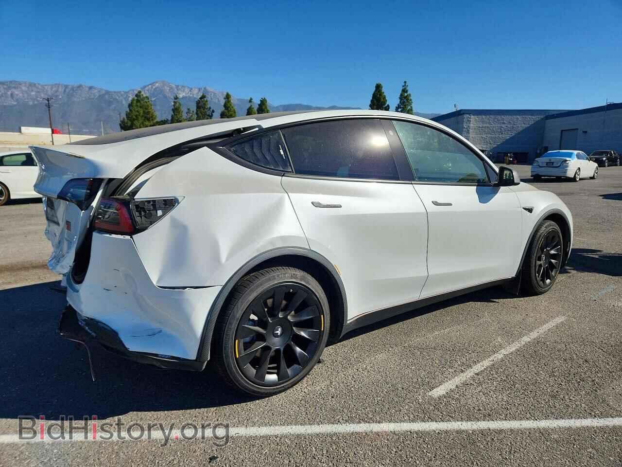 2023 TESLA MODEL Y - VIN: 7SAYGDEE7PA118620 - Photo 3