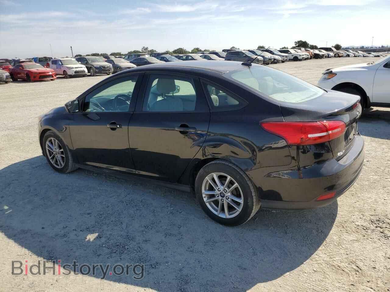 2018 FORD FOCUS - VIN: 1FADP3F23JL252631 - Фото 2
