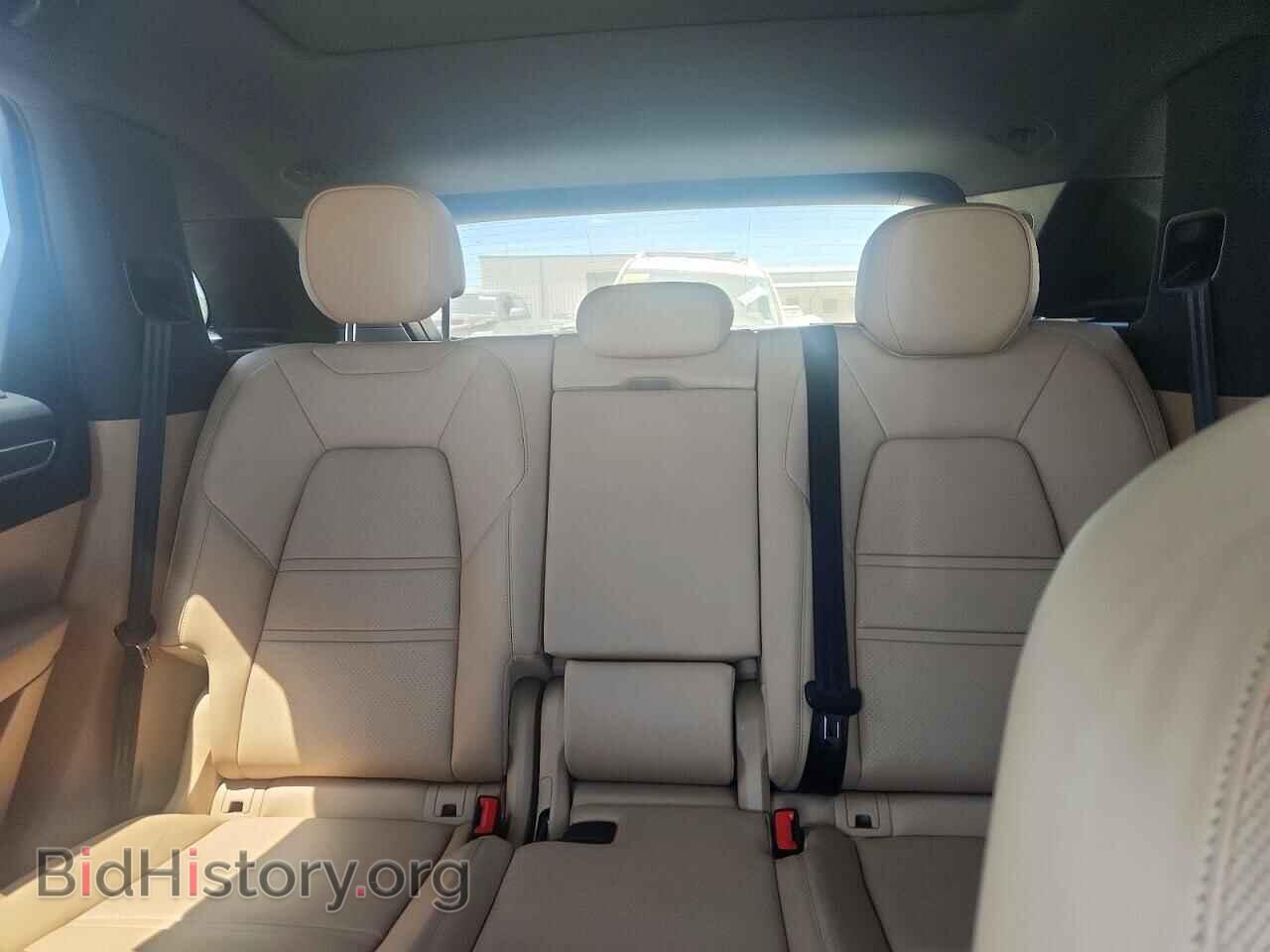 2019 PORSCHE CAYENNE - VIN: WP1AE2AY6KDA51633 - Photo 10