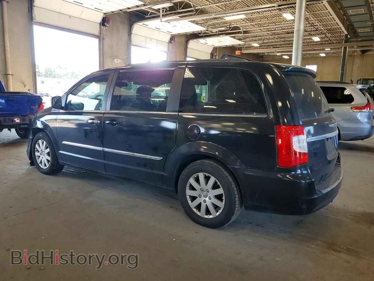 2014 CHRYSLER MINIVAN - VIN: 2C4RC1BGXER317778 - Photo 2