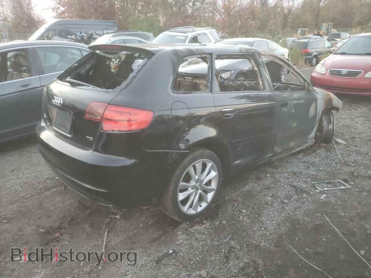 2013 AUDI A3 - VIN: WAUBJAFM2DA010550 - Фото 4