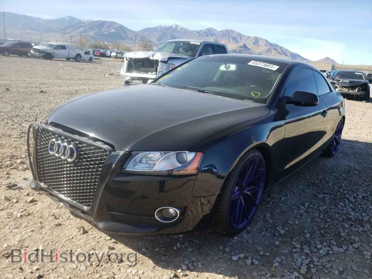 2011 AUDI A5 - VIN: WAUCFAFR2BA026228 - Фото 2