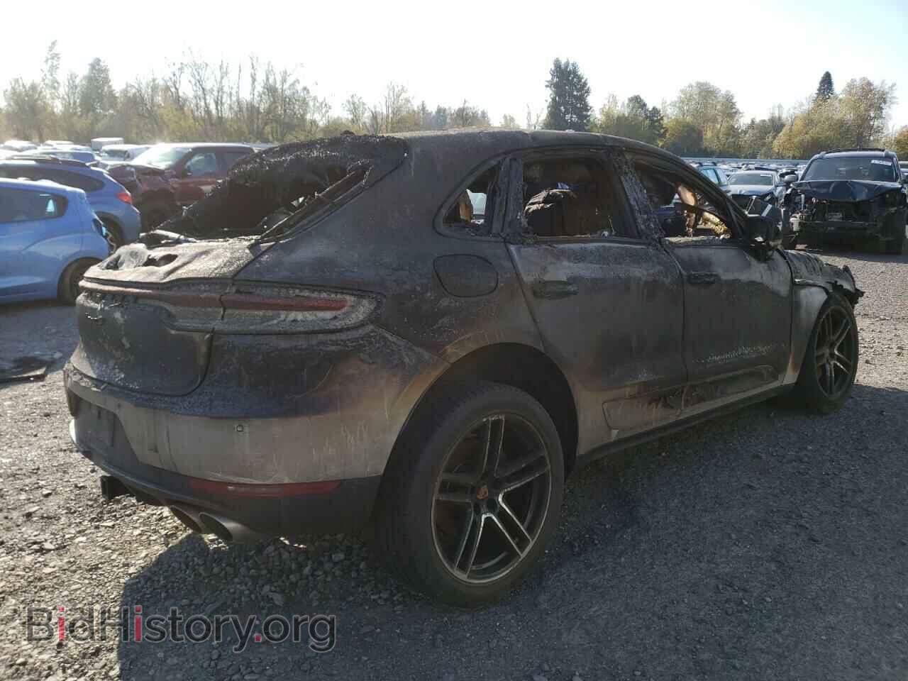 2020 PORSCHE MACAN - VIN: WP1AB2A54LLB31227 - Фото 3