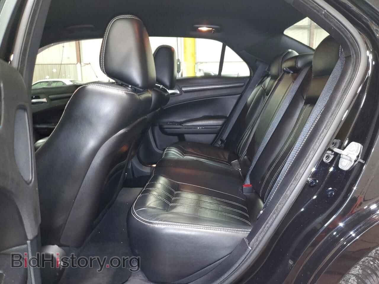 2016 CHRYSLER 300 - VIN: 2C3CCAGG5GH176176 - Photo 10